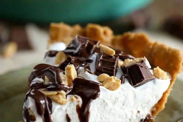 Amaretto Peanut Butter Pie