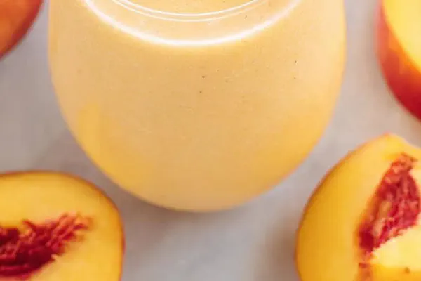 Banana Peach Smoothie Twist