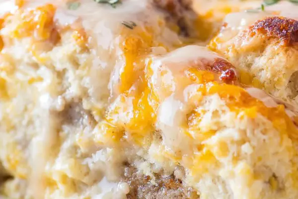 Biscuits Gravy Casserole