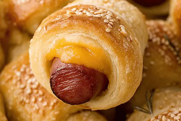 Cheesy Pigs In Blanket