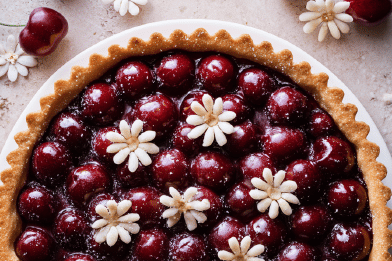Cherry Pie with Yogurt Crust