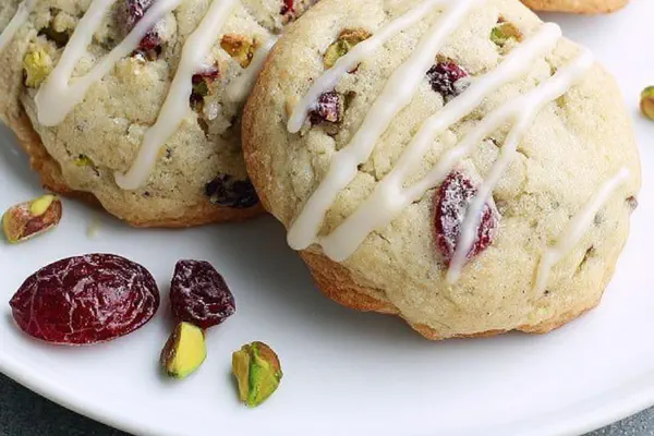 Cranberry Pistachio Cookies