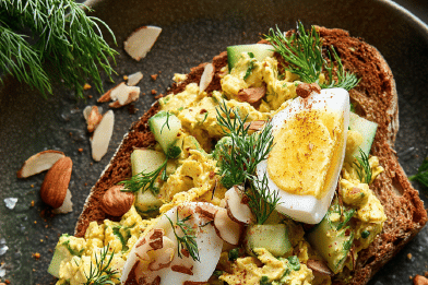 Curried Chicken Salad Toasts