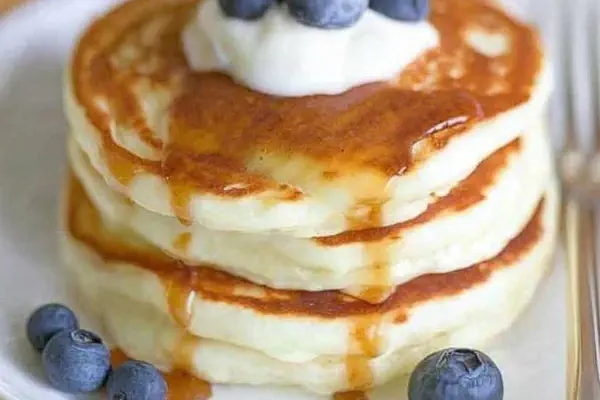 Fluffiest Buttermilk Pancakes