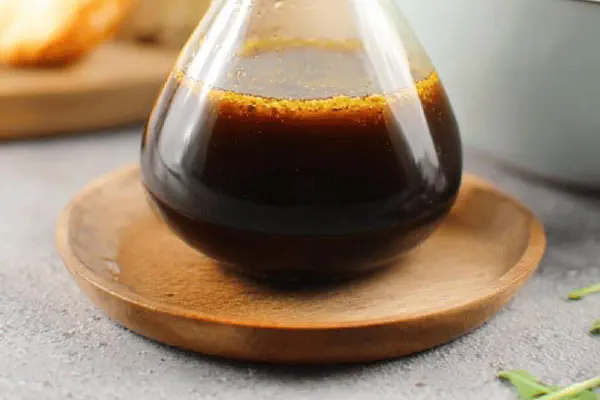 Garlic Balsamic Vinaigrette Twist