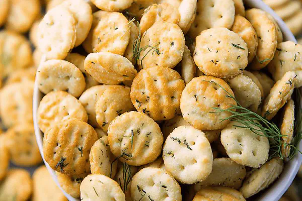 Garlic Dill Oyster Crackers