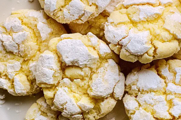 Apple Crescent Coffee Cake