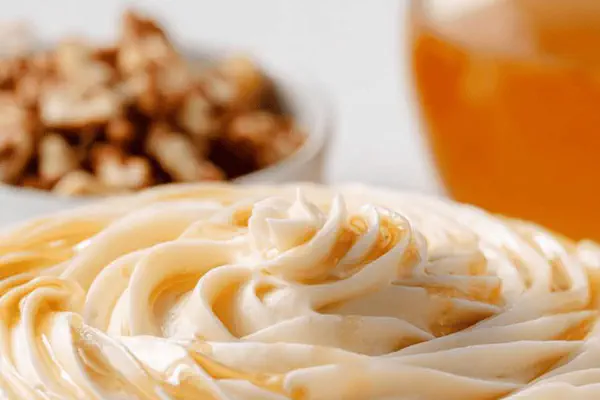 Maple Cream Cheese Frosting Twist