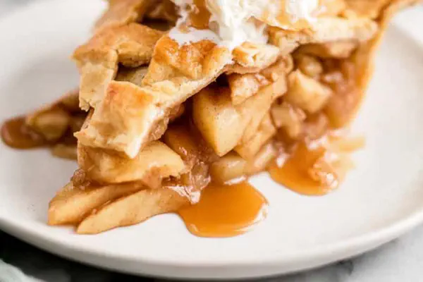 Old-Fashioned Apple Pie