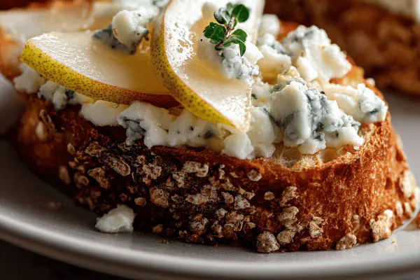 Melted Cheese with Mushroom Sauté