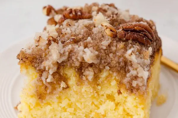 Pineapple Tornado Cake