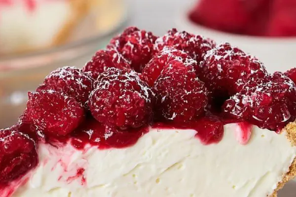 Raspberry Cream Cheese Pie