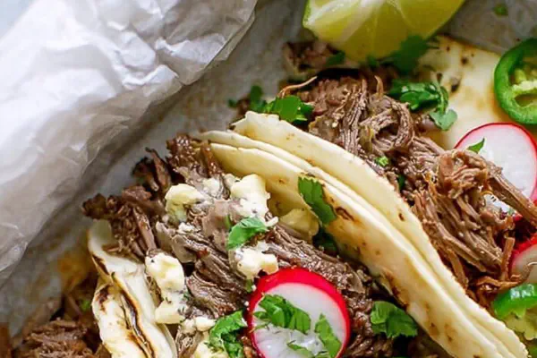 Slow Cooker Barbacoa Tacos