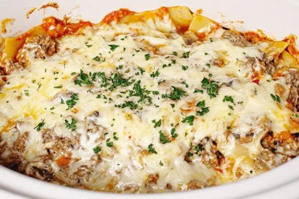 Slow Cooker Sausage Ravioli