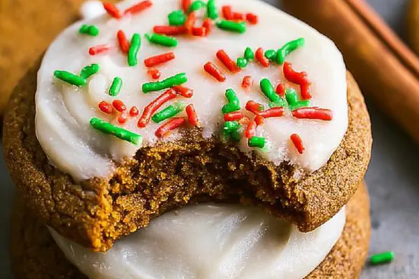 Soft Gingerbread Cookies