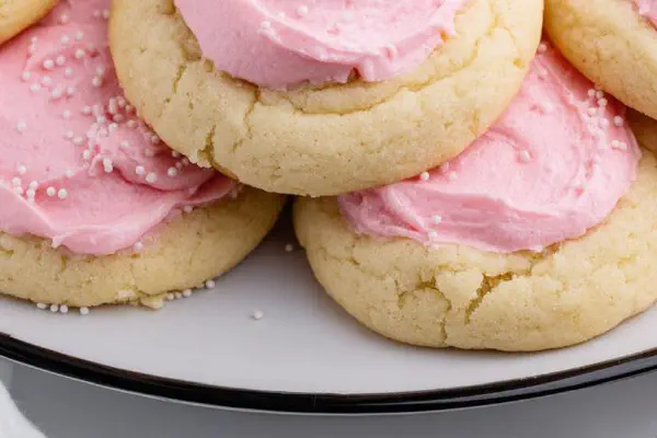 Sour Cream Rose Cookies
