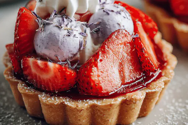 Strawberry Meringue Tartlets