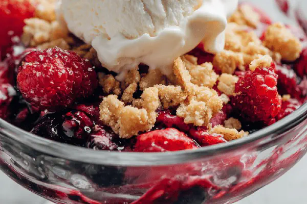 Strawberry Tart Sundae Remix