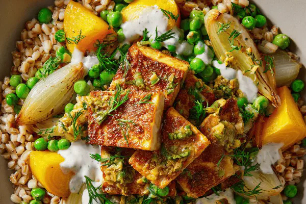 Curried Tofu Avocado Wraps