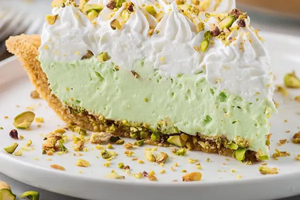 Twisted Pistachio Cream Pie