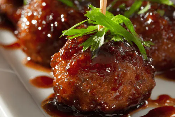 Veal Bites in Spicy Glaze